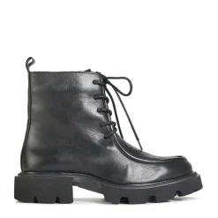 EOS Footwear Ankle Boots><noscript><img width=