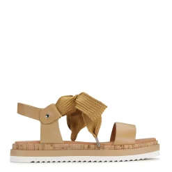 EOS Footwear Sandals><noscript><img width=