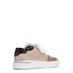 EOS Footwear Flat Sneakers><noscript><img width=