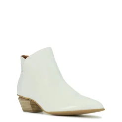 EOS Footwear Ankle Boots><noscript><img width=