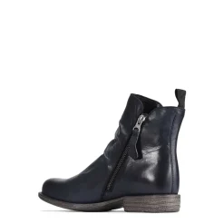 EOS Footwear Ankle Boots><noscript><img width=