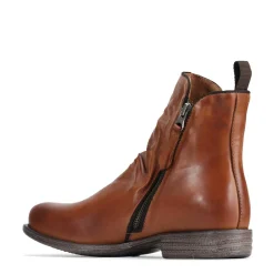 EOS Footwear Ankle Boots><noscript><img width=
