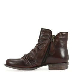 EOS Footwear Ankle Boots><noscript><img width=
