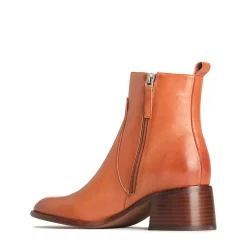EOS Footwear Ankle Boots><noscript><img width=